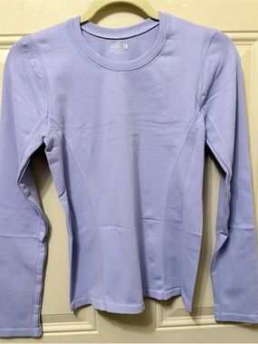 MRIGNT Long Sleeved Lavender Knit Athletic or Exercise Pullover Top